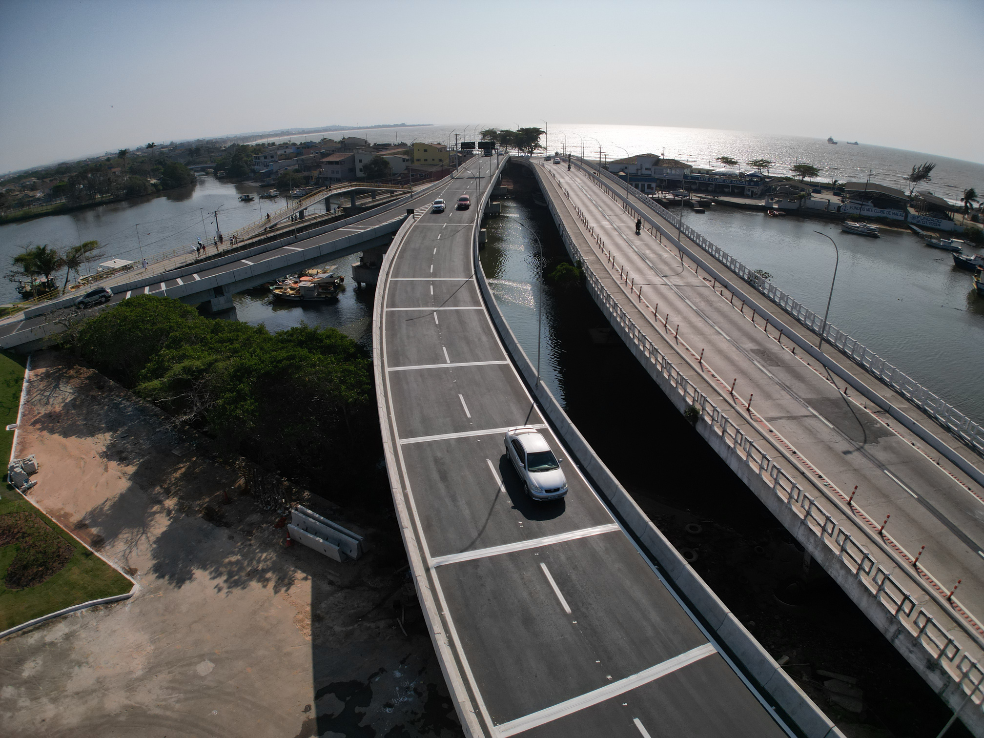 Ponte rodoviária em Macaé